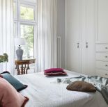 sypialnia w kamienicy styl eklektyczny