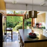 Szafki kuchenne wykonał zaufany stolarz Marcin Mandes.