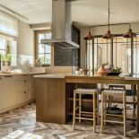 kuchnia z drewnem i szarością