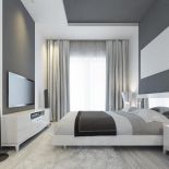 Fot. Shutterstock. Szara sypialnia - inspiracje, dodatki, aranżacje