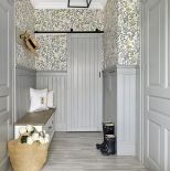 szary przedpokój hol wiatrołap