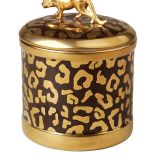 L’Objet, Leopard – świeca w porcelanowym pojemniku, po jej wypaleniu pozostaje puzderko, salony Rosenthal i