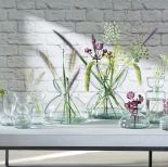 szklane wazony do salonu