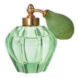 Szklany flakon z dyfuzorem. Opakowania kosmetyków