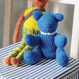 Szuka na wesoło. Mieszkanie zrobione na szydełku