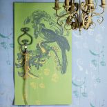 Tapety i tkaniny z pięknymi, zaskakującymi wzorami.