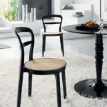 Te krzesełka mają w sobie coś z Thoneta. CALLIGARIS