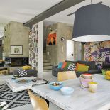 Też trzeba mieć pomysł, dobrać kolory, czymś zaskoczyć. Jej mieszkanie jest pełne niespodzianek.