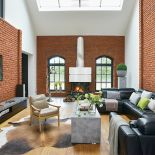 To nie stajnia w Beneluksie, zamieniona przez milionera w luksusową posiadłość. To loft pod Piłą.