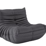 Wybieramy wygodny fotel i podręczny stolik