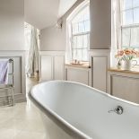 Trochę pałacu i trochę farmy