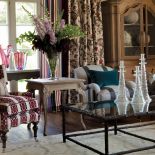 Tworzy dla firmy Designers Guild. Jego kolekcje: tkanin, tapet, dywanów zdradzają inspirację angielskim i