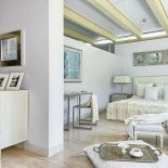 Tylko naturalne materiały: kamień, szkło, drewno.