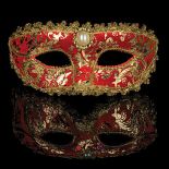 Tylko w masce kucharz mógł flirtować z królową, a hrabina z koniuszym.