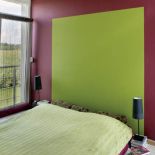 Ulubione kolory Magdy to limonowa zieleń, głęboka czerwień i bakłażan.