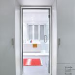 Umiar, minimalizm, jasne kolory. Polski modernizm z duńskimi pomysłami