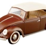 Volkswagen Garbus, 1949 r. Pan samochód i samochodziki