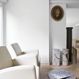 W całym domu dominują jasne kolory. Tam, gdzie kafle lepią