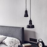 W całym domu zastosowano nowoczesne oświetlenie.