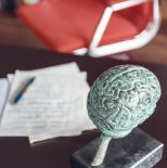 W mieszkaniu znajdują się stylowe i niekiedy zabawne dodatki - odzwierciedlają one charakter właściciela.