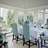 W sam raz do letniego pokoju. VALE GARDEN HOUSES