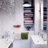 W tym domu nie ma ani jednej płytki. Andrzej chętnie widziałby kafle z Delft, ale uważa, że to nieekologicznie