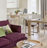 W tym domu przede wszytstkim miało być prektycznie. Lampy są naważniejszymi dekoracjami.