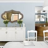 W tym domu rządzi duch modernizmu. Tylko w jadalni i łazience dla gości czuć mieszczańską przytulność.