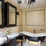 Wanna Cleopatra, Saniplast. Klasyka z odrobiną glamour