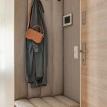 zabudowa małego i wąskiego przedpokoju