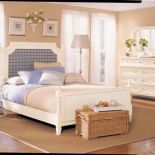 Wdzięczne połączenie - pastelowe kolory i krata. SALONY MOŚCICCY, LANE