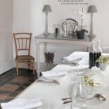 Większość dekoracji właścicielka kupuje na pchlich targach, bo zawsze lubiła tylko to, co stare.