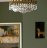 meble i dekoracje z różnych epok w salonie