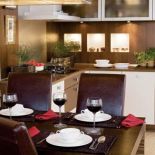 Witrażowa lampa jest wariacją na temat ulubionego medalionu Uli.