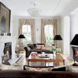 Właściciele od początku wiedzieli, jak chcą mieszkać. Dom musiał być z wysokimi sufitami, przedwojenny, a