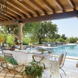 Właścicielka zbudowała wszystko od podstaw. Niewielu było chętnych, by sprzedawać nieruchomości w takim miejscu.