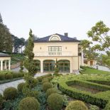 Włoska willa w stylu Andrei Palladia.