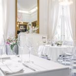 Wnętrza restauracji Endorfina Foksal.