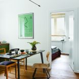 jadalnia w czerni i drewnie