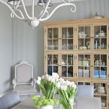 Wszędzie ulubione kolory właścicielki: od stalowoszarego po ciemny błękit, od delikatnego piaskowego po szary.