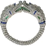 Z diamentami, szafirami i szmaragdami z 1929 roku.