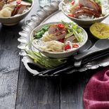 Z kaczką i pierożkami wonton. Rozgrzewające zupy