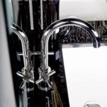 Z krzyżykowymi kurkami - 185 euro netto. STEINBERG