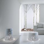 Z perforowanego metalu zaprojektowany przez Mattea Ugoliniego dla firmy Karman. MESMETRIC