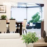 Z salonu możemy przejść do oranżerii.