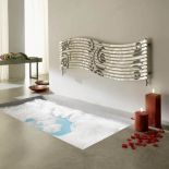 Z satynowanego inoksu, ale pierwsza z ornamentem. CORDIVARI