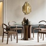 Za dębowy Xilos z kolekcji Max Alto zapłacimy od 18 900 zł. INTERSTYLE