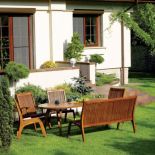 Za komplet drewnianych mebli zapłacimy 7835 zł netto. GREBER