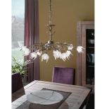 Za żyrandol w kolorze antycznego złota zapłacimy 1070 zł. MASSIVE