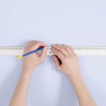 Zaczynamy od wyznaczenia linii wzoru.